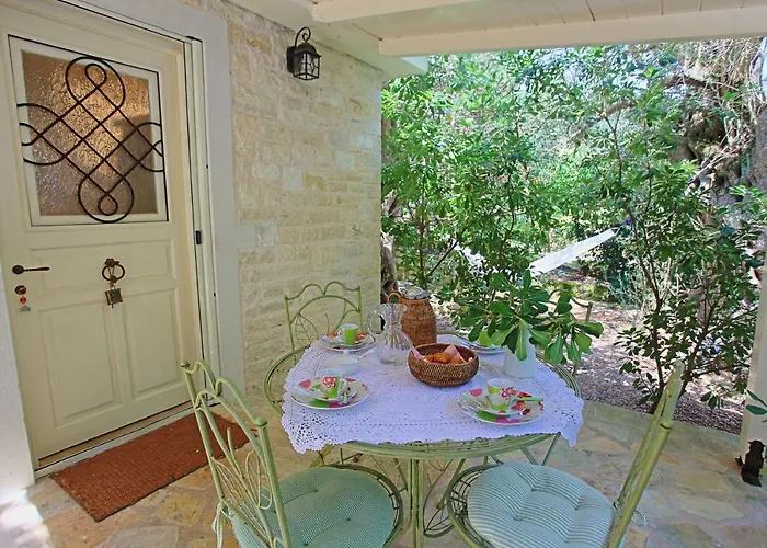 Prasini Luxury فيلة Oziás