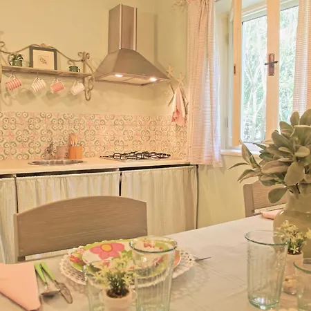 Prasini Luxury Oziás