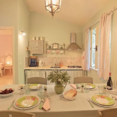 Prasini Luxury Villa *