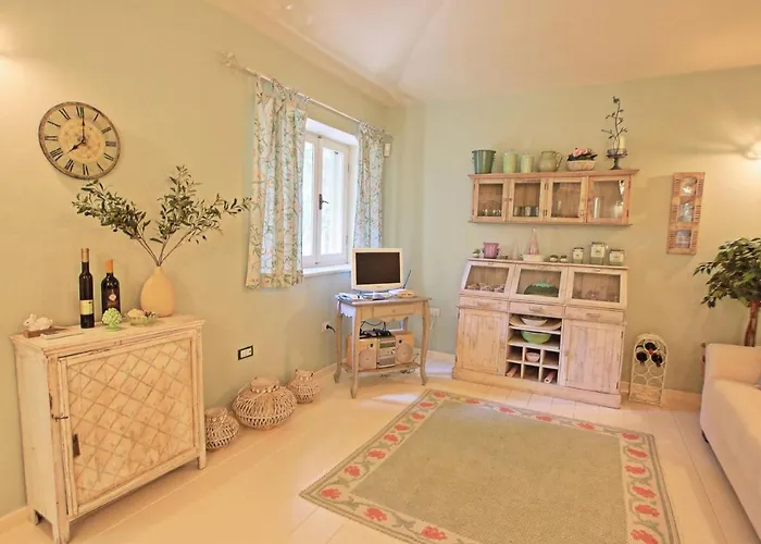 Prasini Luxury Οζιάς